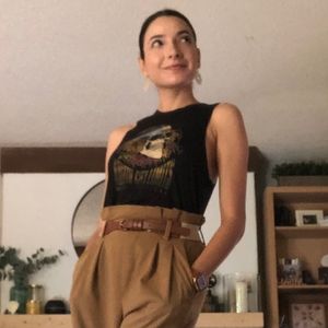 Meet your Posher, Julia